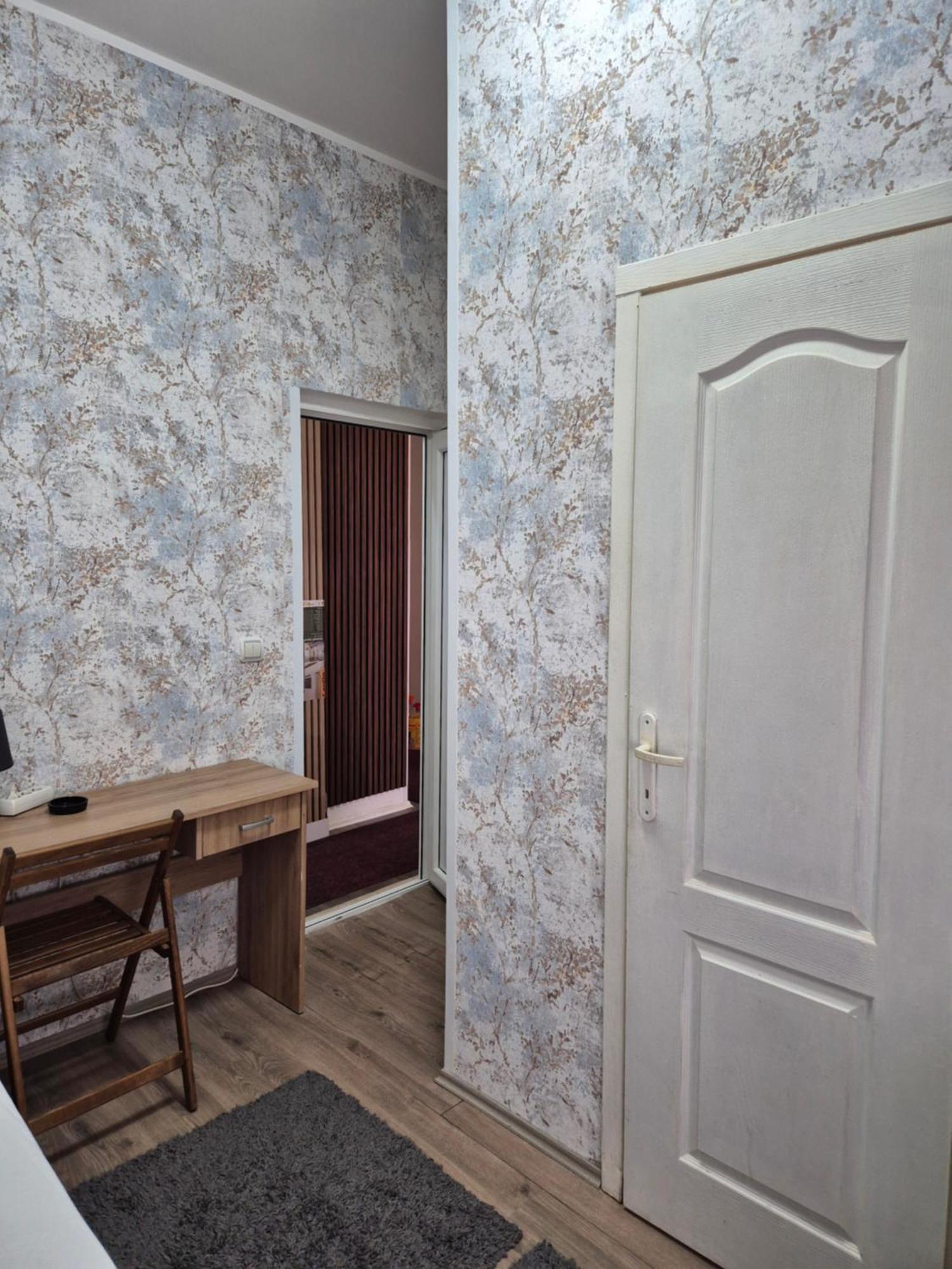 Rooms Villa Luigi Pančevo Exteriör bild